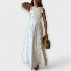 Éliora – Maxikleid mit Spitzenblumen und Bindeträgern