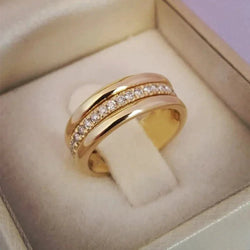 Eleganter Doppelring mit Zirkonia-Besatz