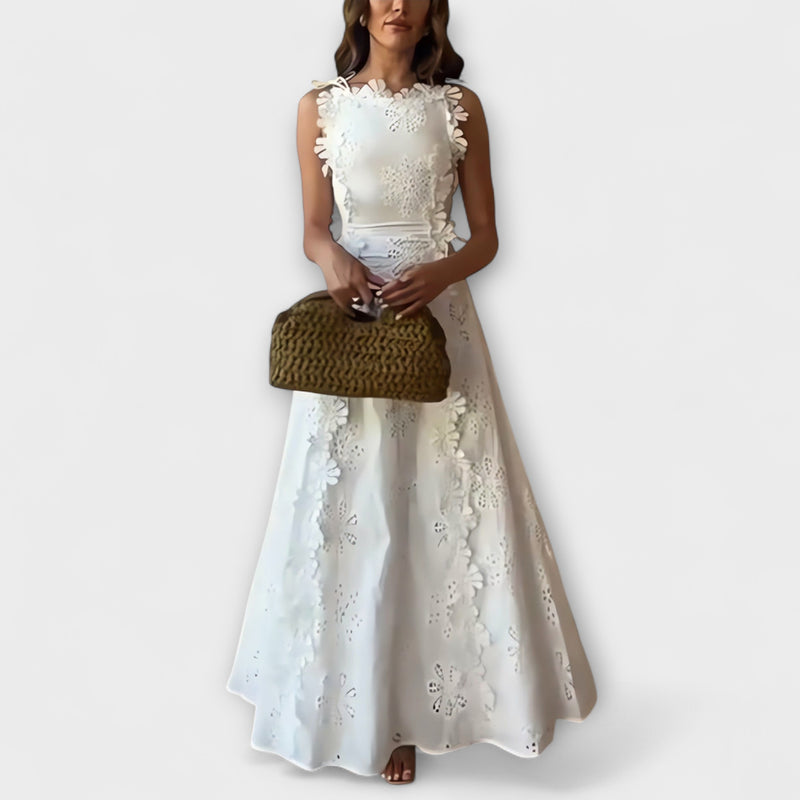 Éliora – Maxikleid mit Spitzenblumen und Bindeträgern