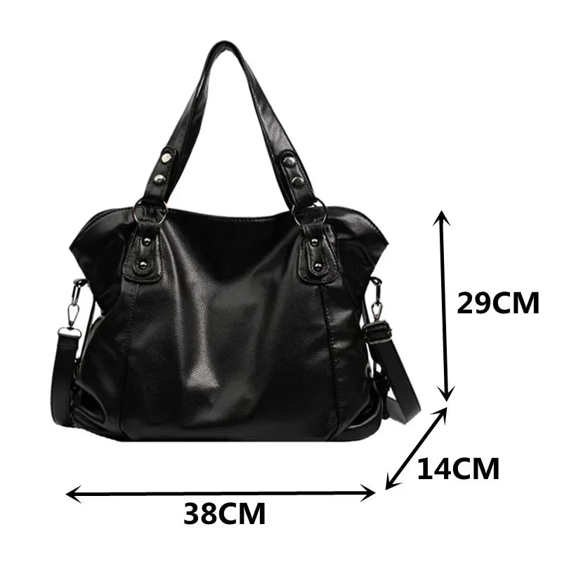 Cécile. - Elegante Hobo-Schultertasche