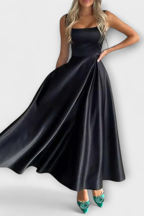 Lumea – Elegantes Midi-Kleid